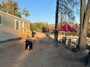 VRBO Cottage outside Yosemite